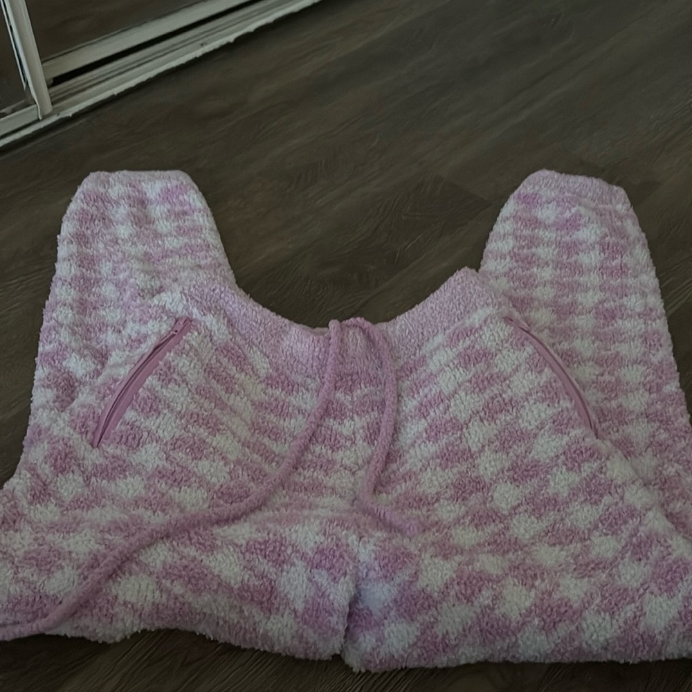 Skims pants